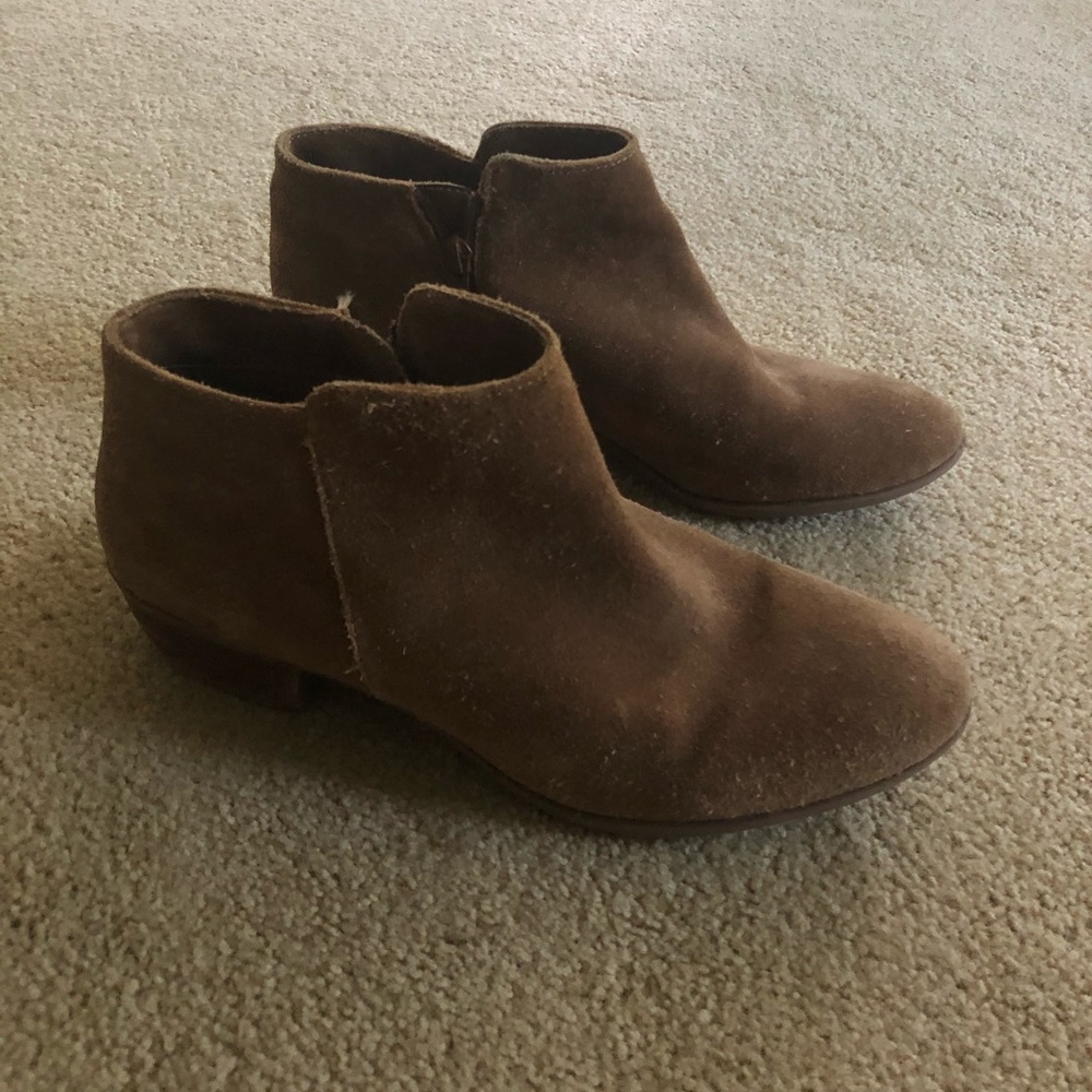 Brown boots